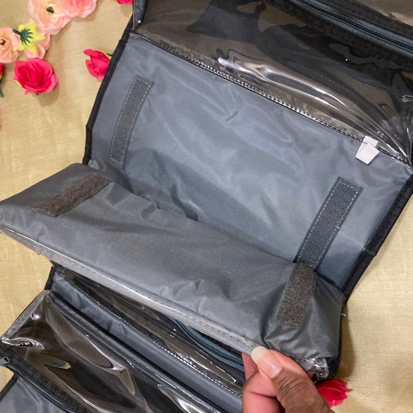 NWT JM New York Roll & Go Travel/Makeup Bag, 7" x 4.5" x 4.5", Black - Picture 6 of 10